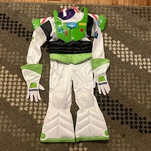 Disney Store Buzz Lightyear Costume Size 5/6 Like New
